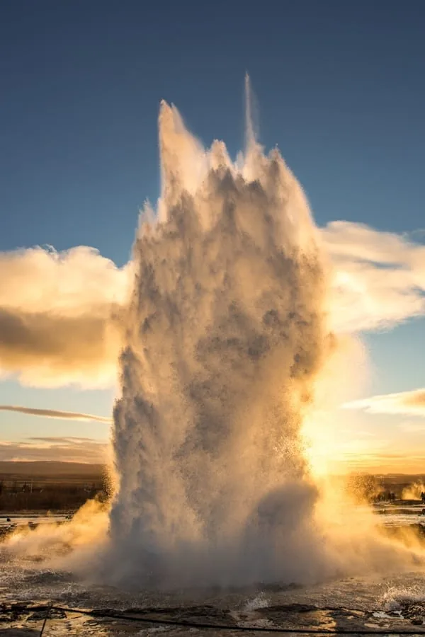 Thomas Heaton photographic series from Iceland won Editor's Choice British Outdoors Photography Competition water geyser in warm tones Thomas Heaton photographic series from Iceland won Editor's Choice British Outdoors Photography Competition water geyser in warm tones